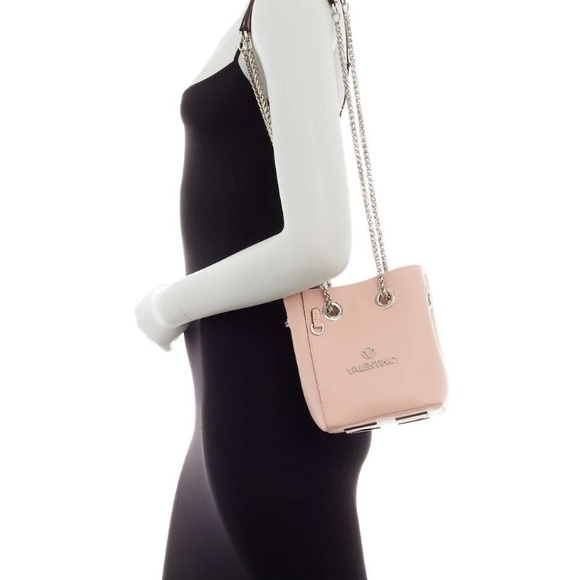 SOLD βοΈAuthentic VALENTINO leather shoulder bag - Picture 5 of 5